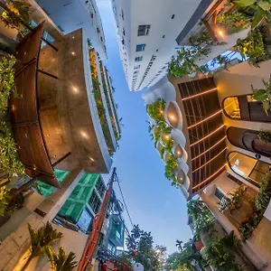 https://apt-the-hem-and.dananghotels.net